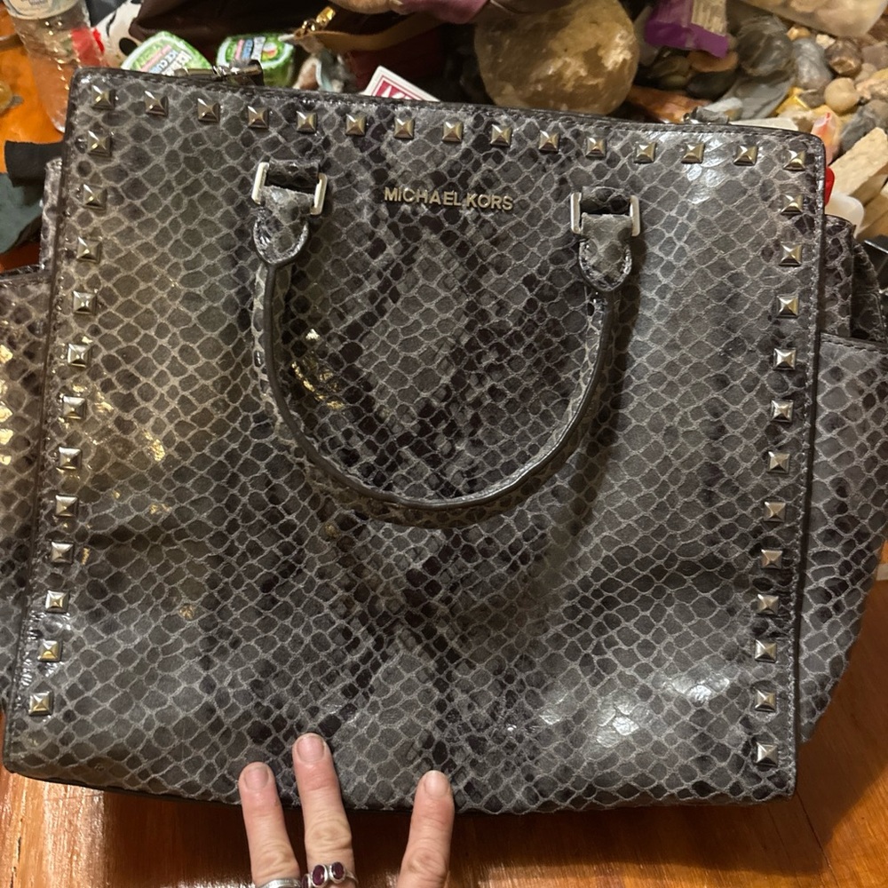 Snakeskin Pattern Tote Bag - Picture 3 of 6